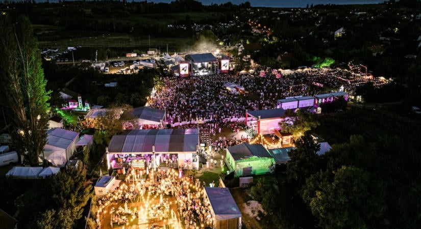 Augusztus 6-án Rick Astleyvel indul a 14. Paloznaki Jazzpiknik