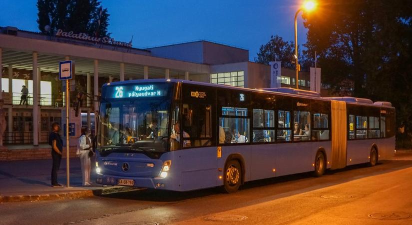 Jó hír az agglomerációban élőknek - bővítik az éjszakai közlekedést, mutatjuk, hol indulnak új járatok