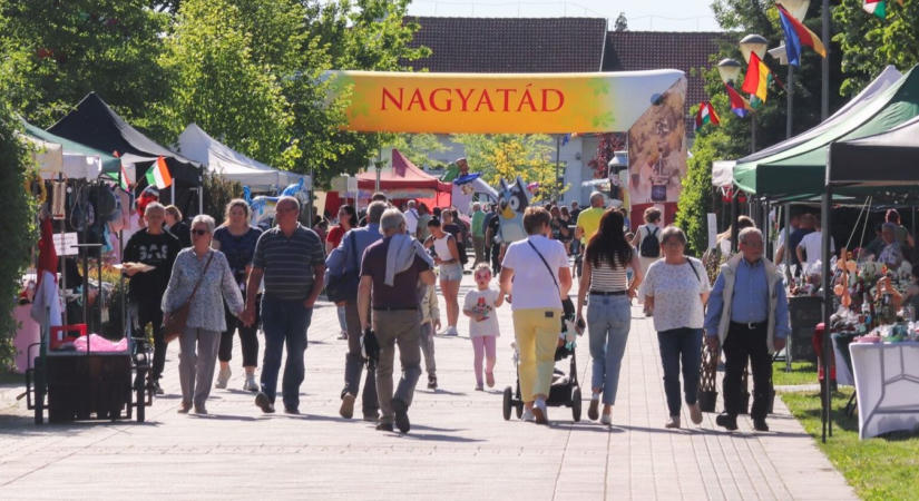 Nappali fény a zebrákon: hat nagyatádi gyalogátkelőnél korszerűsítették a közvilágítást