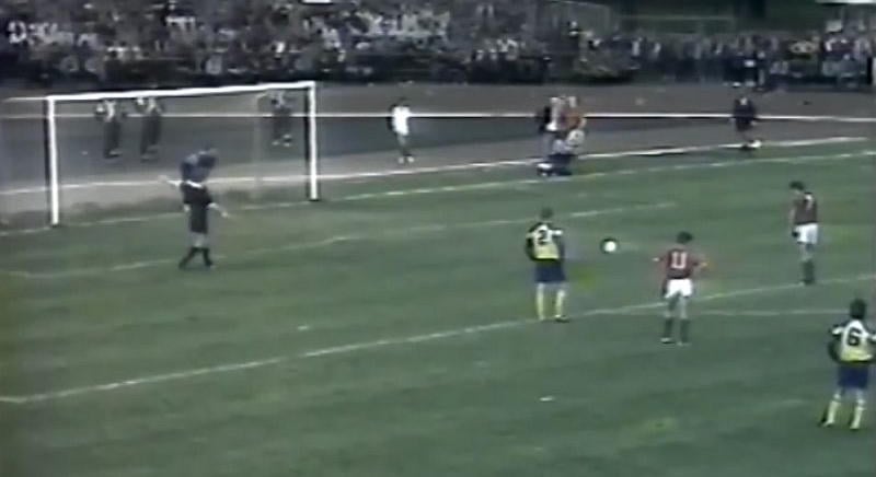 Videó: Kiprich duplázott, Knézy Jenő közvetített – Ukrajna 34 éve vár az első magyarverésre