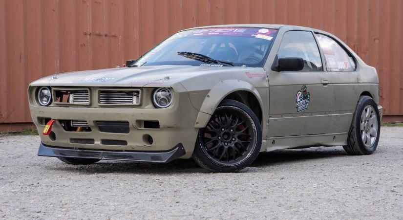 Félre kistáskák, most tényleg nagy szám következik - Erőmérő: BMW 325i Compact drift építés