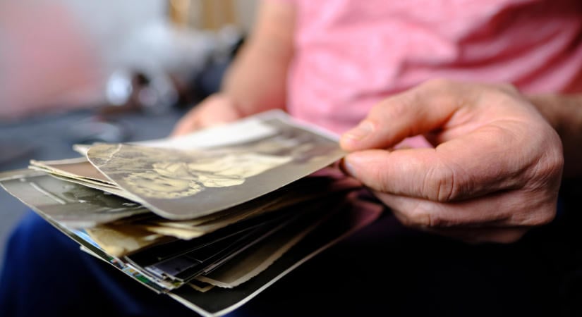 Történeteket és közös fotókat várnak az Idősek Világnapjára