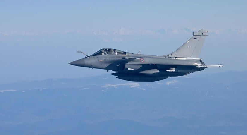 Novemberben kezdődik az ukrán pilóták Rafale-kiképzése