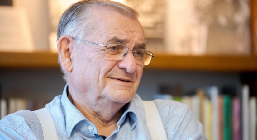 Tarr Zoltán: Felülvizsgáljuk a lakiteleki Nemzeti Művelődési Intézettel kötött közszolgáltatási szerződést