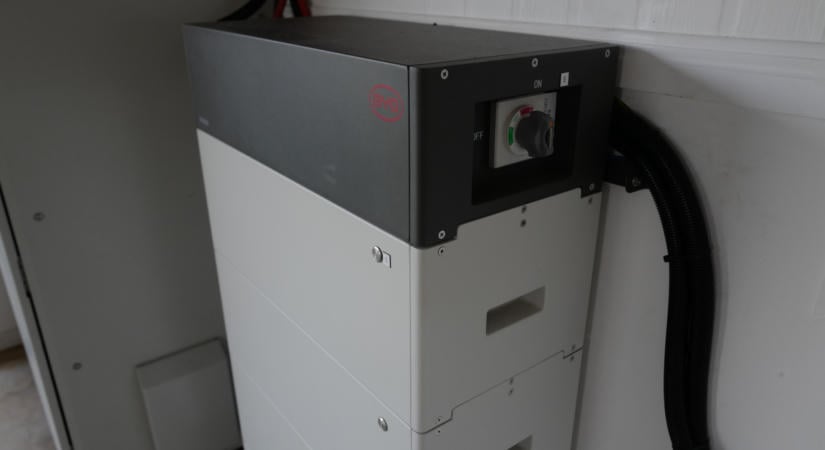 Az Alkotmánybírósághoz fordul a Fidesz-KDNP az otthoni energiatárolós program miatt