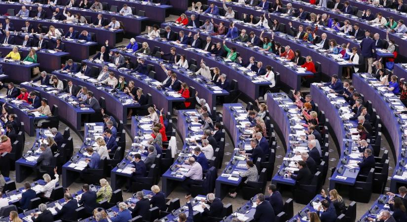 Itt követheti élőben tudósításunkat az Európai Parlament vitájáról