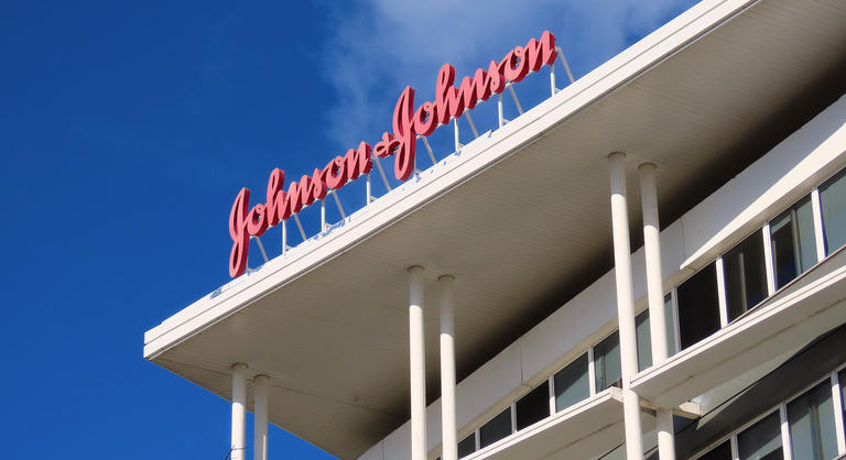 Petefészekrák-perek miatt fizethet milliárdokat a Johnson & Johnson