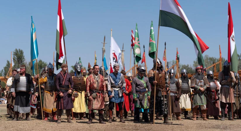 Közel ötven fővel a Kurultajon – két érmet hozott haza a Tolnai–Turán (galéria)