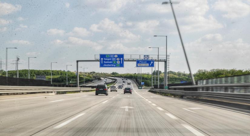 Több mint 3 millió éves matrica jár le január 31-én