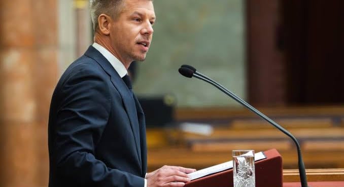 Magyar Péter feljelentette a Legfőbb Ügyészséget