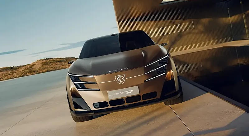 Visszakozik a Peugeot, 2030 után is maradnak a benzines modellek