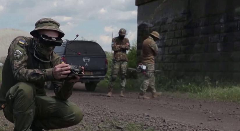 Drónokkal támadtak az oroszok és az ukránok is