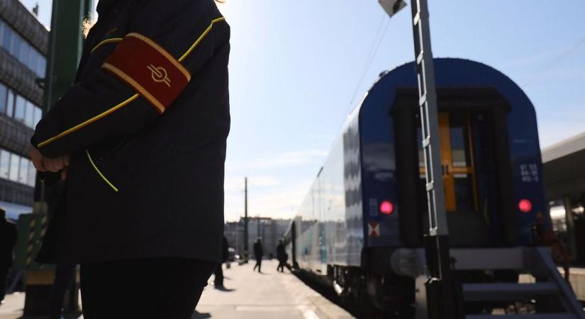 Hatósági intézkedés: nem közlekedik Szombathelyig a Szentgotthárdról indult vonat