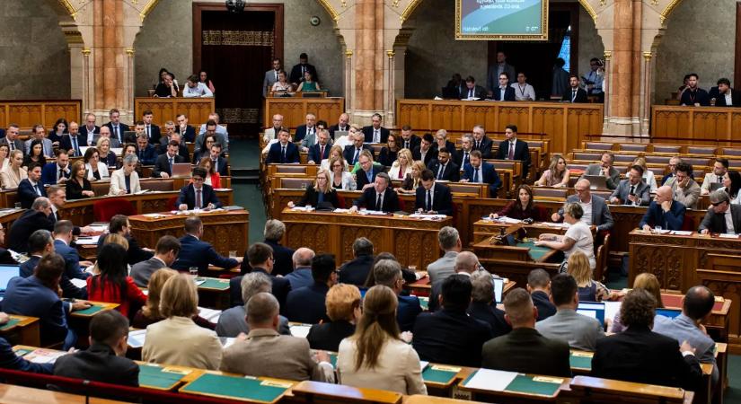 Vállalhatatlan: a tiszás Kulcsár Krisztián így trágárkodott a parlamentben - videó