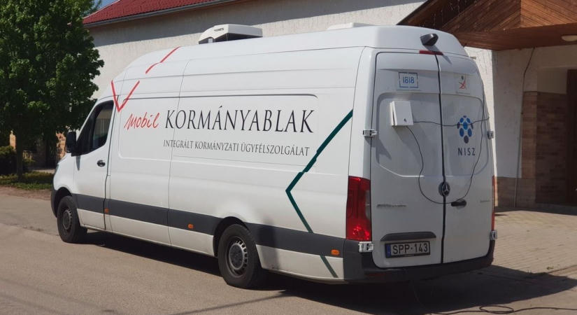 Mutatjuk, mely hevesi településekre érkezik a kormányablakbusz szeptemberben
