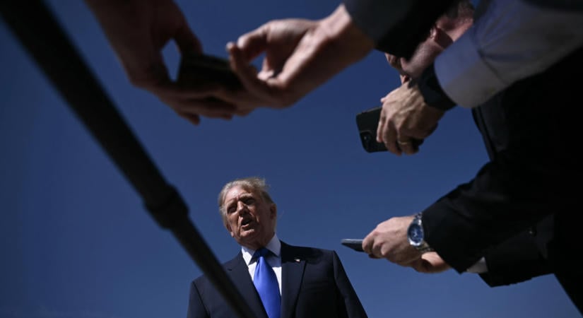 Bírói végzés ide vagy oda - Továbbra sem engedték be a Politico riporterét