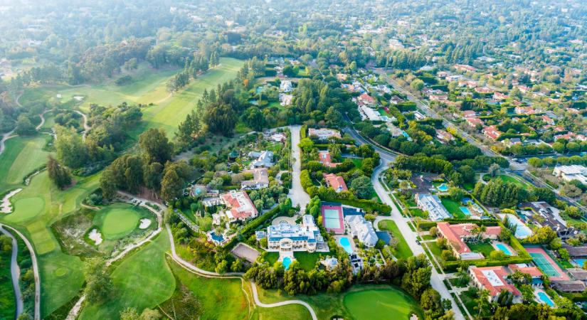 Őrült pénzért árulja kastélyát Gattyán György: nagyot kaszálhat ingatlanán a milliárdos