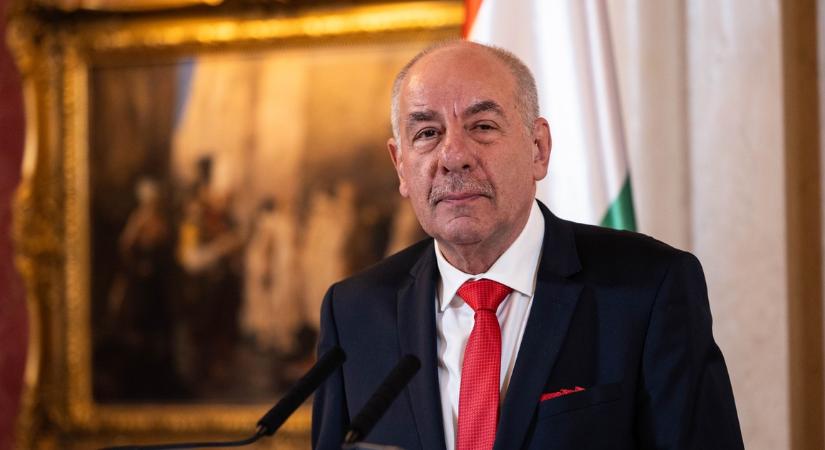 Szavazzon: Elfogadható így Sulyok Tamás eltávolításának a módja?