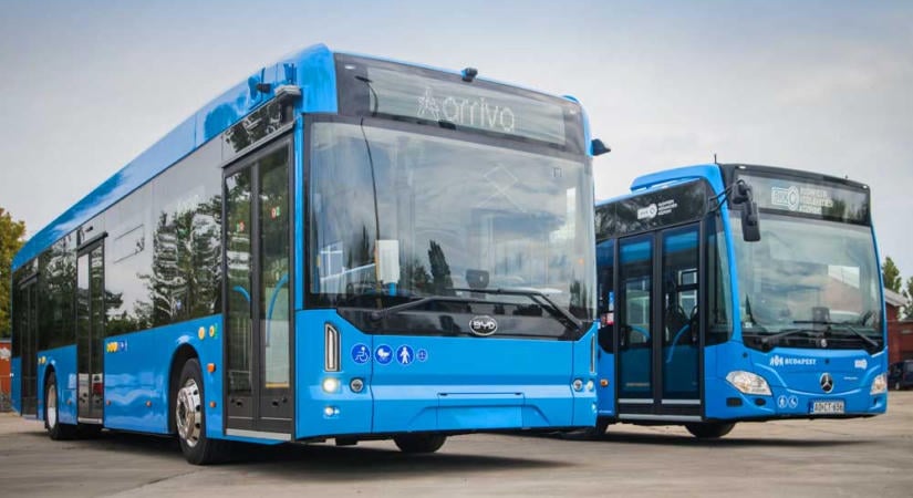 Kanyarodás közben elgázolta, majd áthajtott a kislány lábán a 144-es busz Zuglóban