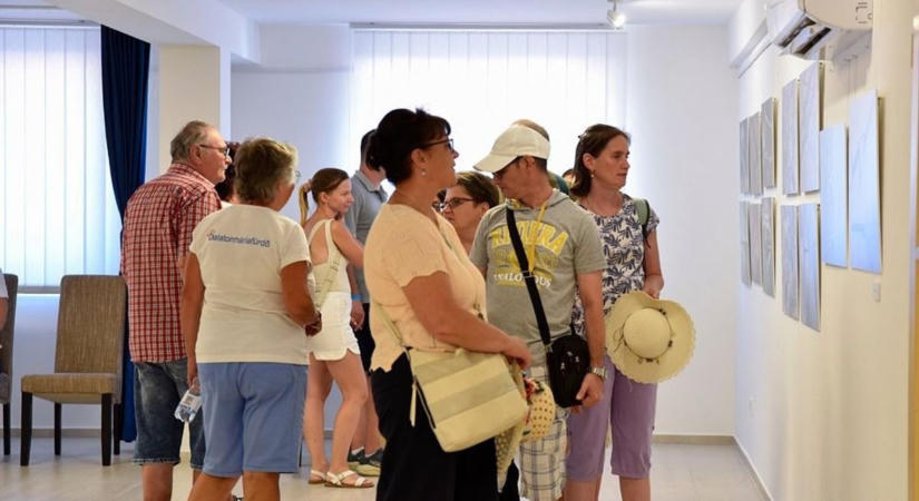 Jelenkori lencsevégen a 130 éves Balatonmáriafürdő