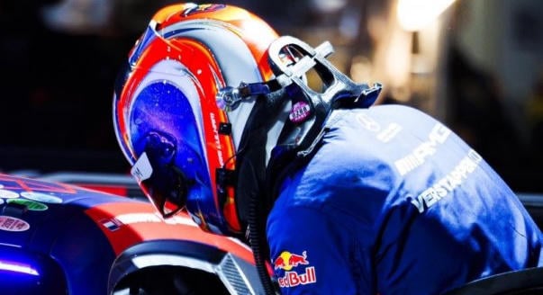 „Akkor kapják be!” – Verstappen megvédte csapattársát