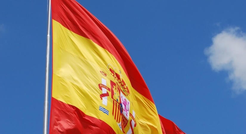 Gyakorlatilag megbukott a spanyol kormány, csak másként mondják