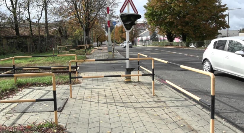 Karbantartás, elterelt buszok