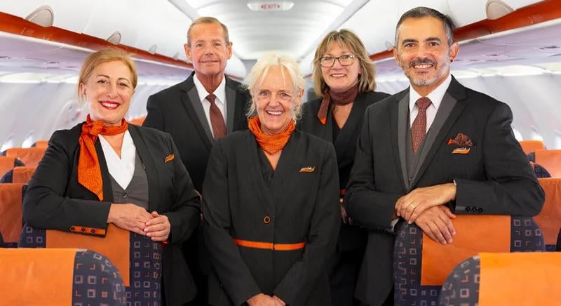 Új karrier 50 felett: az easyJet éppen ilyen munkavállalókat keres
