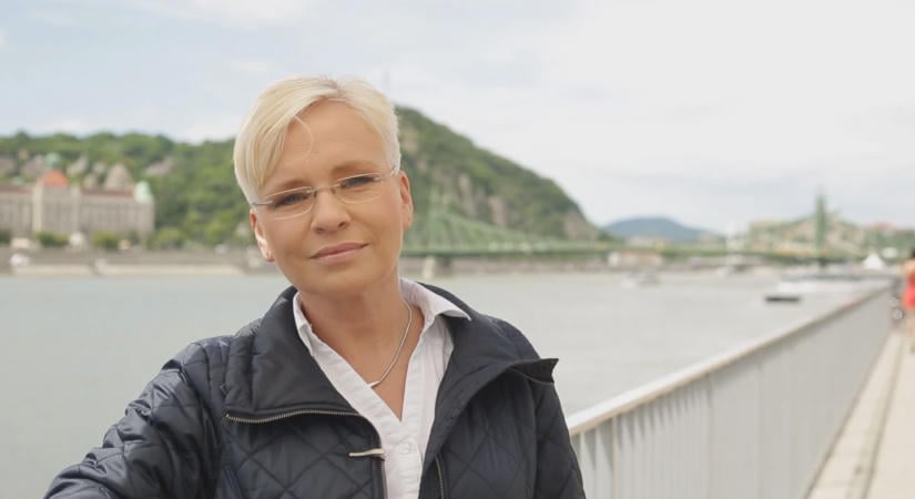 Máté Kriszta büszke anyukaként mutatta meg 22 éves fiát, Ádámot