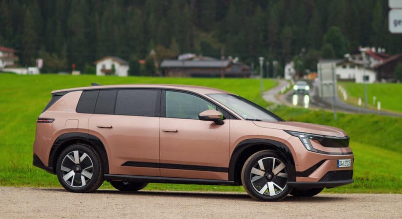 Ez most a Skoda legteteje, 30 millióért
