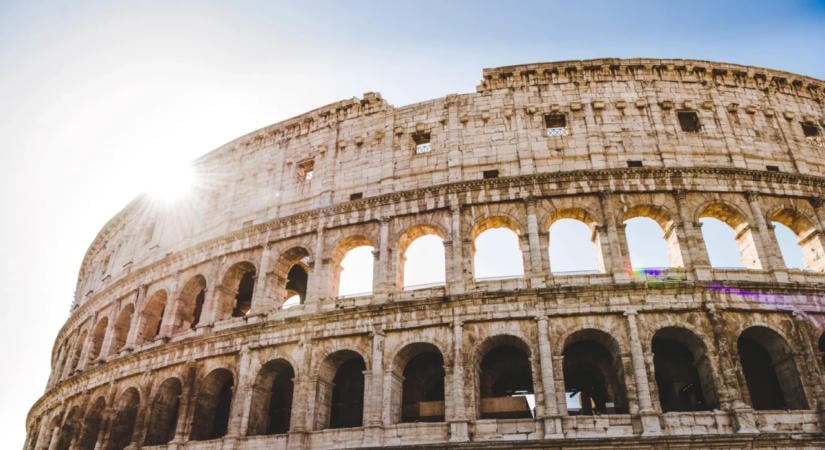 Szombaton nyitja meg újra kapuit a római Colosseum a tragikus munkabaleset után