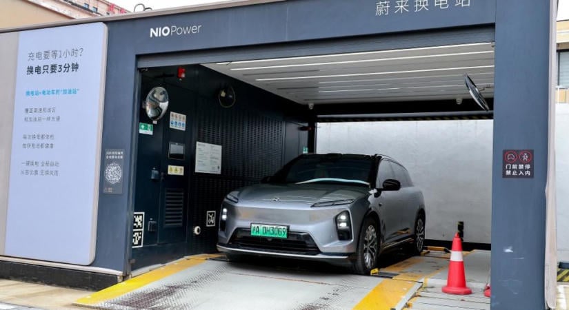 A Geely beszállt a Nio akkucsere-állomásába