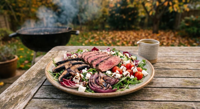 Grillezett hátszínsteak saláta portobello gombával és balzsamecetes öntettel