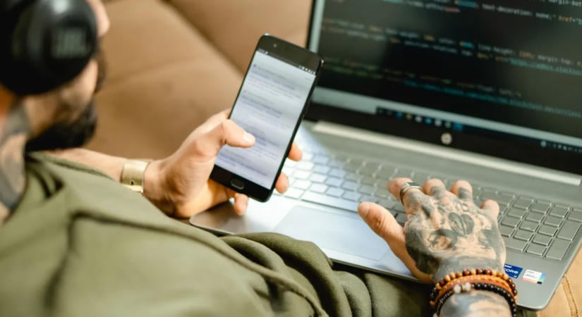 Már a dobozból kivéve vírusos lehet a mobilod, több ezer androidos telefon érintett