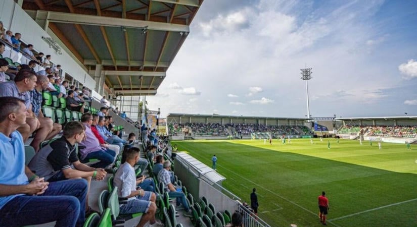 Több mint 50 milliót költenek a paksi stadionra – a kamerarendszerrel van probléma