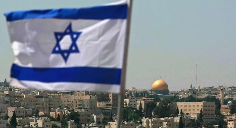 Izrael miniszterelnöke katonai támadást indítana Irán ellen