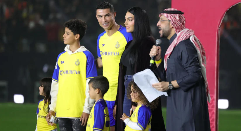 Steak és borjúpofa: kiderült, mit szolgálnak fel Cristiano Ronaldo esküvőjén
