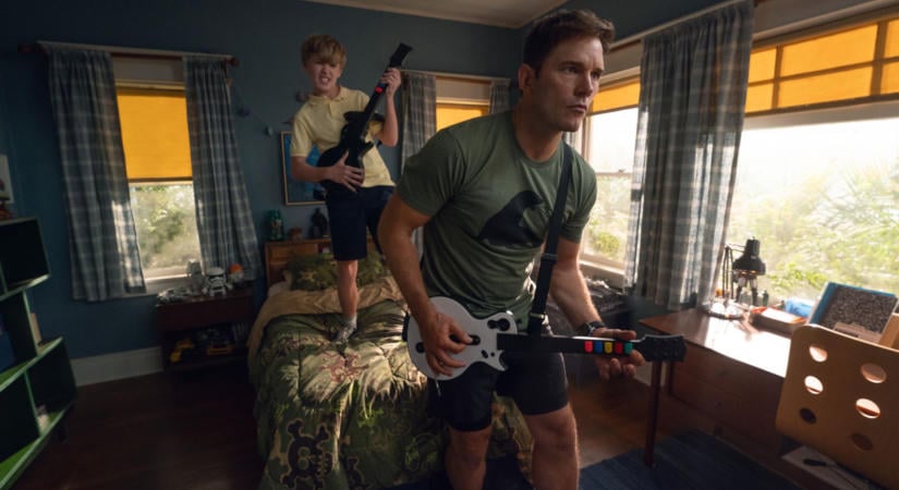 Novemberben streamingen: Előzetest kapott Chris Pratt bestseller regény alapján készült új filmje