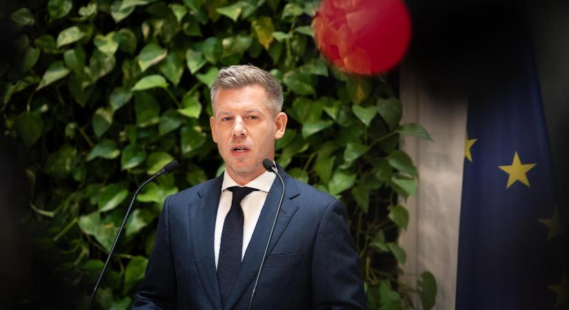 Magyar Péter bejelentette, melyik adónemeket törlik el, bezárják a kiskapukat