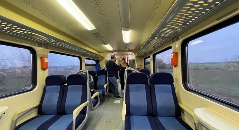 Befejezték a felújítást a Szeged-Röszke vasútvonalon, félórára csökken a menetidő Szabadkára