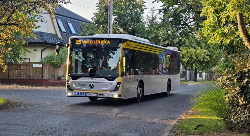 Így tömegközlekedik a hosszú hétvégén Debrecen
