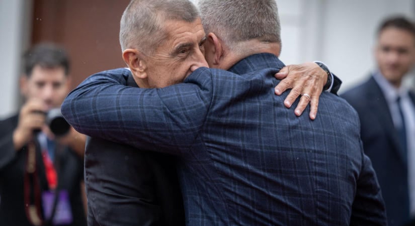 Hiába orbánosodik Babiš, Fico útját követheti