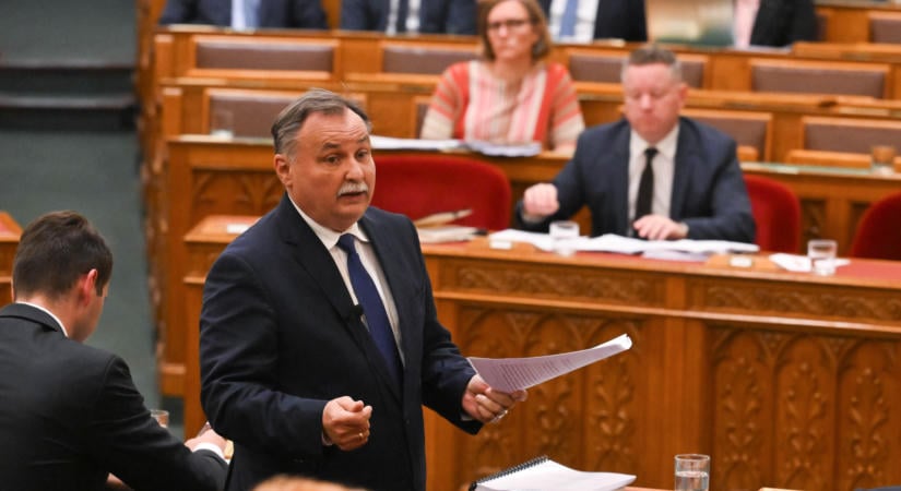 Elmondta Gajdos László, miért mondott le a vízügy vezetője