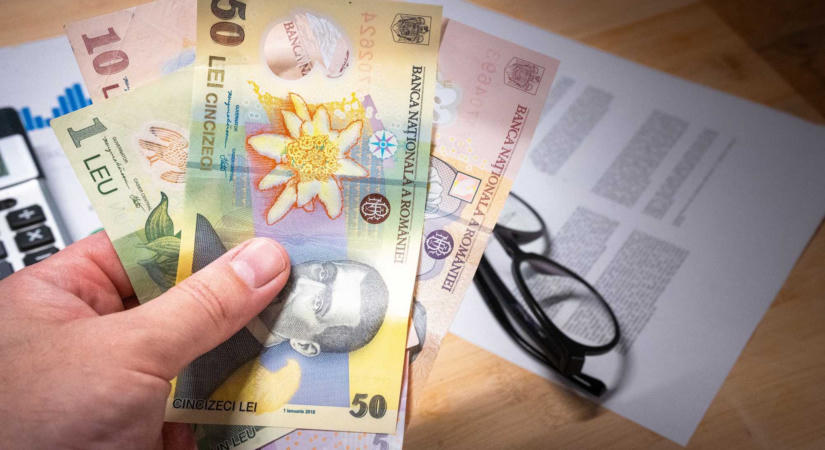 Több mint 5800 lejre nőtt az átlagbér júliusban, de több ágazatban jelentős visszaesést mértek