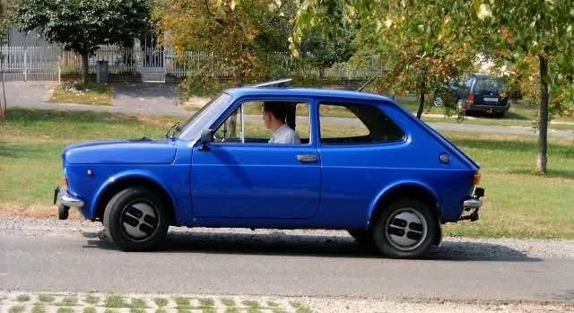 Országos keresés, szorít az idő! Az édesapja régi autója után kutat Ágnes