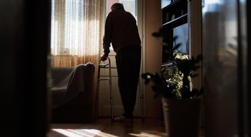 250 ezer magyar tűnhet el a munkaerőpiacról, azonnali cselekvésre szólítják fel Magyar Péteréket