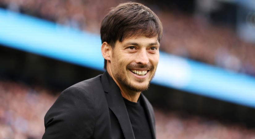 Ez ám a szenzáció! David Silva visszatért a pályára!