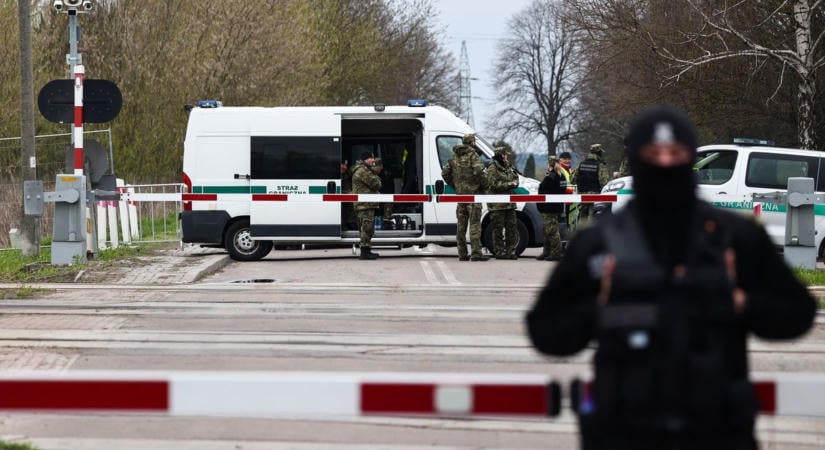 Orosz légitámadások miatt evakuáltak két lengyel átkelőt az ukrán határon