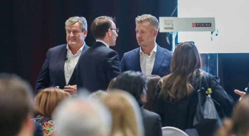Magyar Péter és Kapitány István is Vas megyébe érkezett