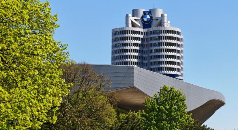 Annyira sikeres a BMW önkéntes leépítési programja, hogy le kellett állítani